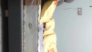 上海明珠星级大酒店与富家公子洗澡时从洗手间干到天台 爆插美女的菊花