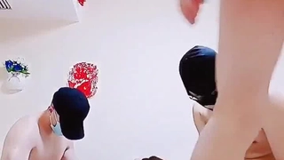 E罩杯波霸女神被朋友内射