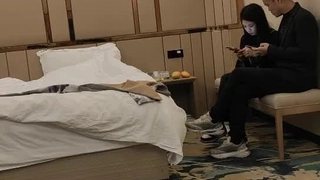 【有码】無意識に男の視線を集めてしまう魔性のデカ尻篠田ゆう