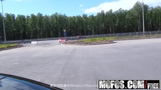头一次见女探花彻底征服男顾客