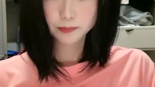 “我老公出差了，终于能被你操了”