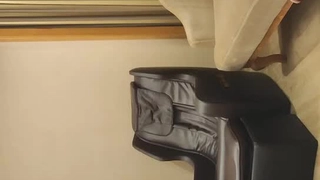 [本土精选!] XXOO哥 激啪气质OL~衬衫下的爆乳呼之欲出~一回家就忍不住就想要再来一发~